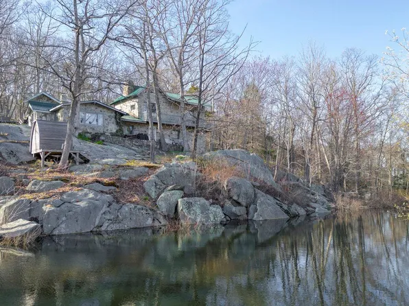 63 Hortontown Hill Road, Hopewell Junction, NY 12533