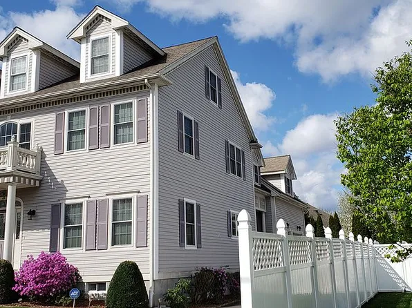 2 A Colonial Dr, Arlington, MA 02476