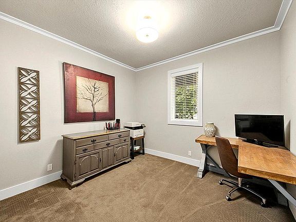 Office/bedroom