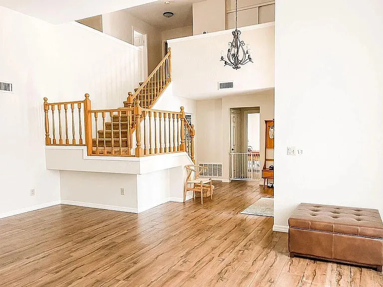 13402 S 38th Pl — Photo 20