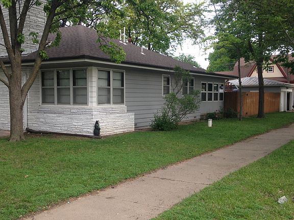 Large corner lot