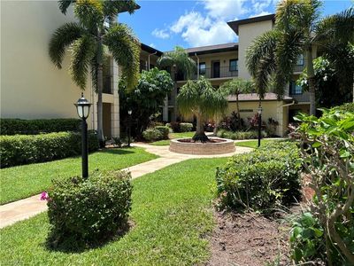 221 Fox Glen Dr APT 2303, Naples, FL, 34104