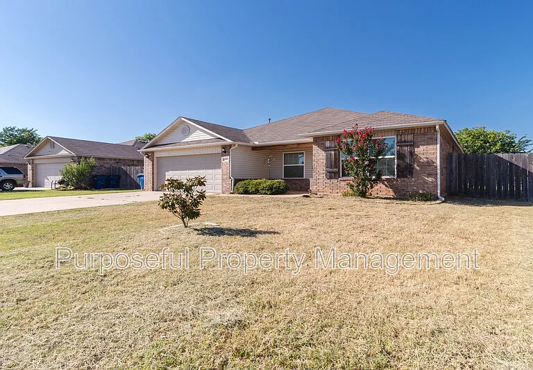 1809 W Antler Way — Photo 2