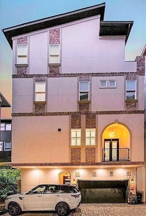 1st image of 706 Delano St #A
