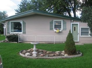 603 Walnut St, Delavan, IL 61734