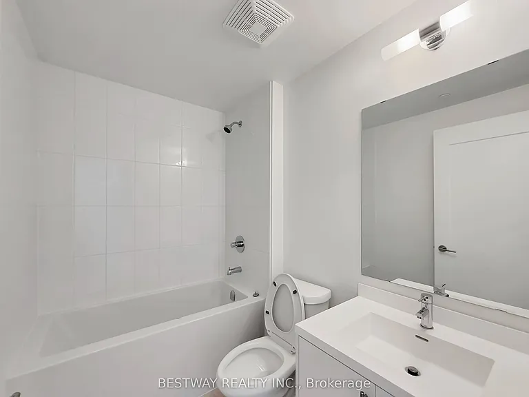 412 Silver Maple Rd #207 — Photo 7