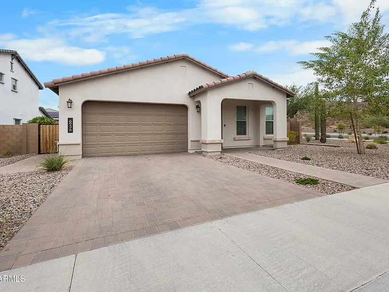 6936 W Maya Way — Photo 1