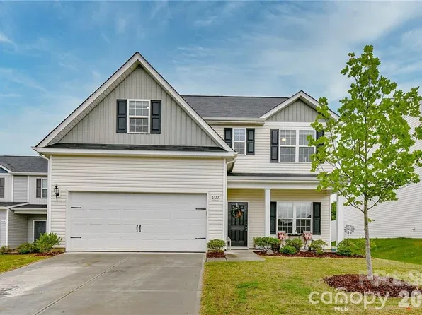 6122 Loy Ct, Charlotte, NC 28214