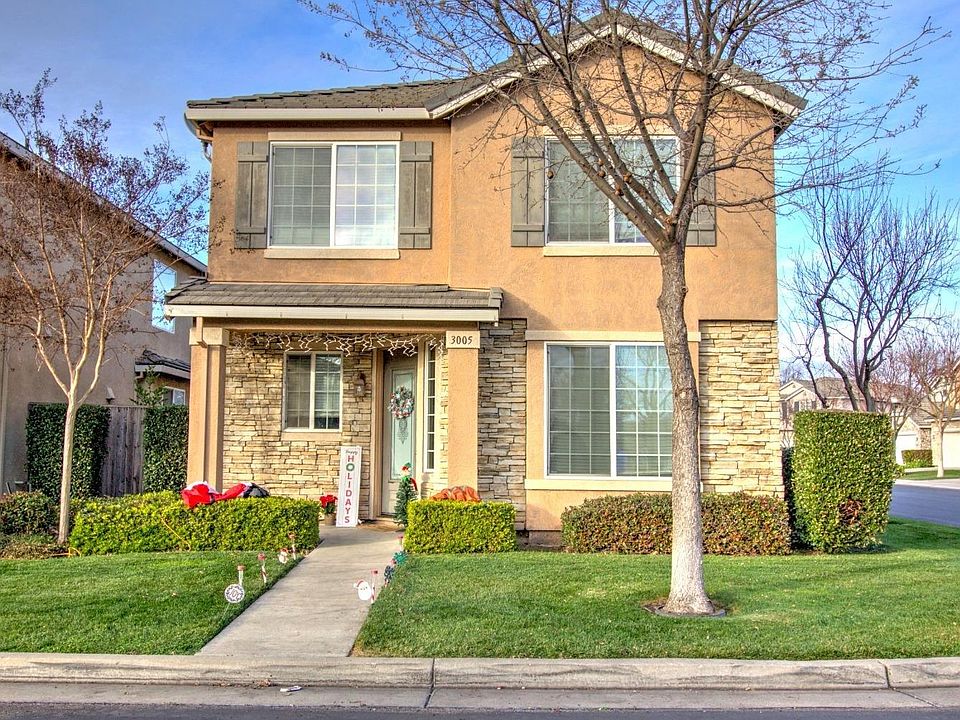 1st image of 3005 White Oak Dr