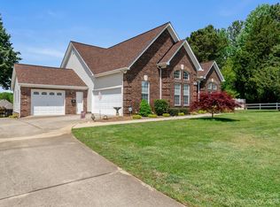 338 Canvasback Rd, Mooresville, NC 28117