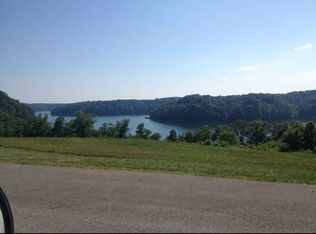 32 Edgewater, Jamestown, KY 42629