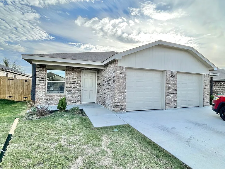 5906 Harriet Tubman Ave — Photo 2
