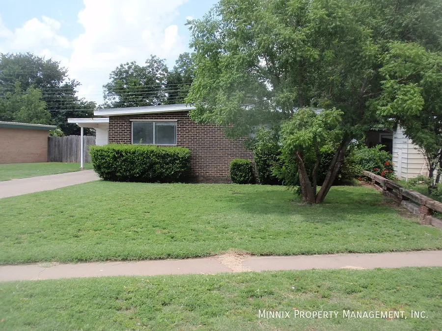 2508 64th Street — Photo 2