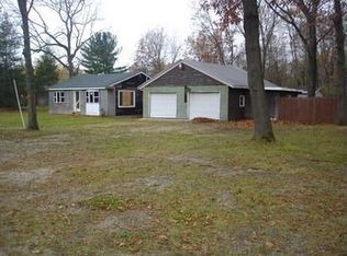 6522 Lindsey Rd, Delton, MI 49046