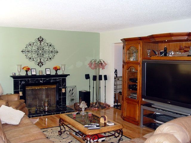 2nd image of 18228 Coltman Ave