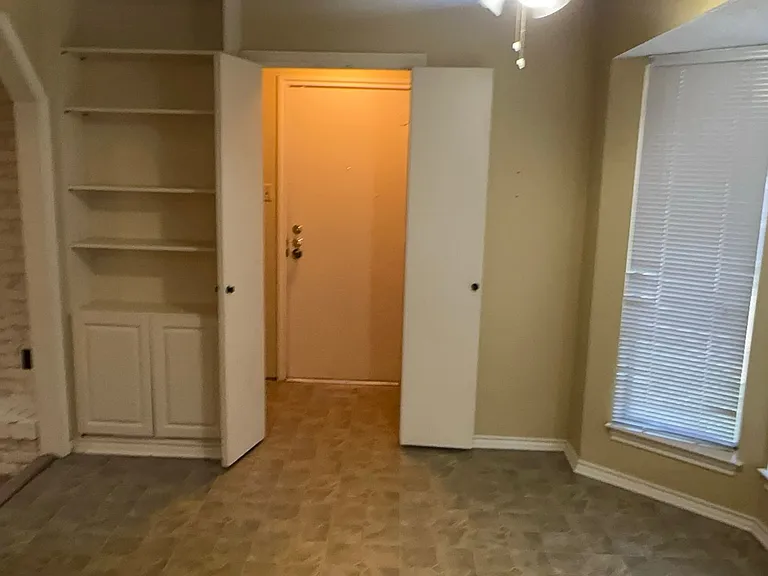 4008 Alava Dr — Photo 9