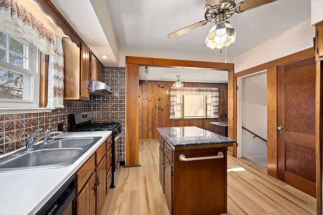 164 Bennett Rd — Photo 13