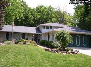 14913 Sherwood Dr, Strongsville, OH