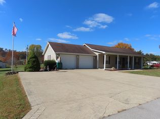 1467 Pennington Flats Rd, Morehead, KY 40351