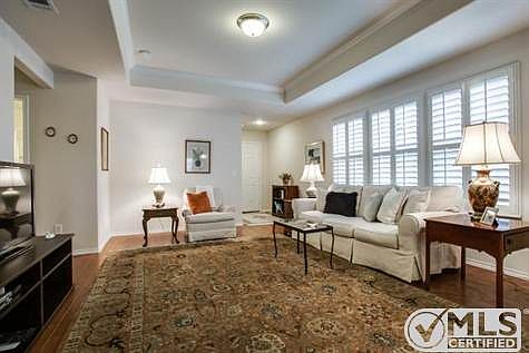 5th image of 7579 Kite Ln