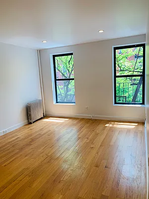 Rented by REAL New York | media 8