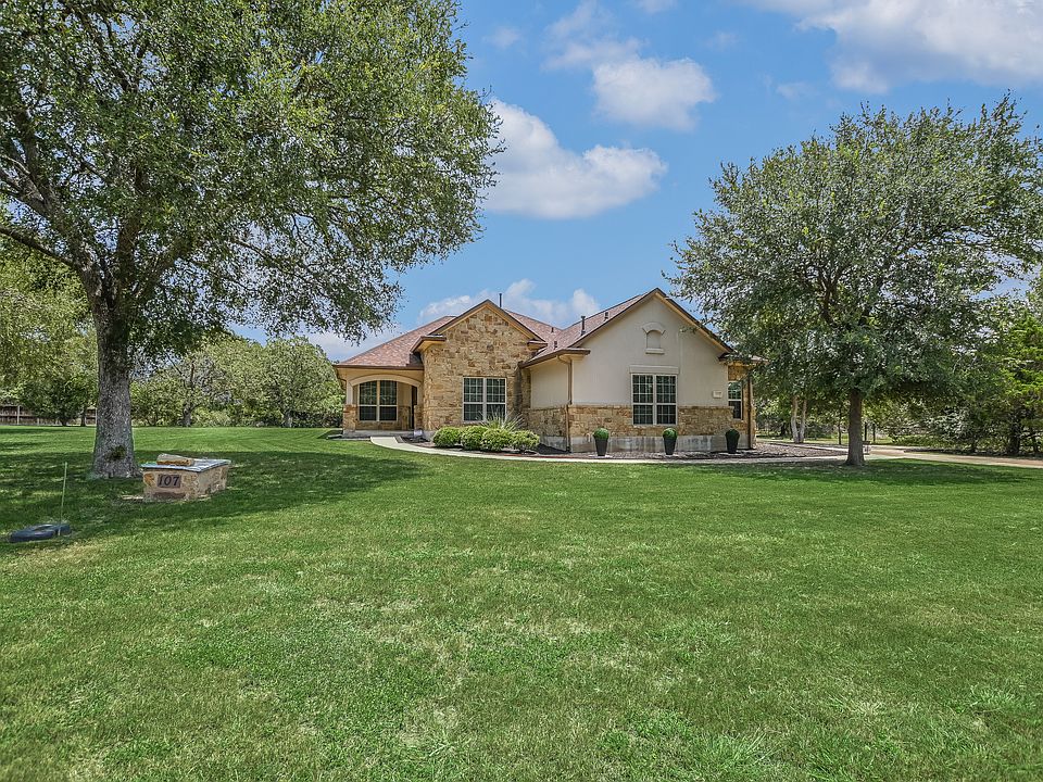 1st image of 107 Valley View Dr