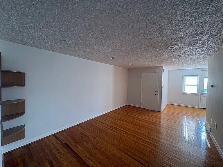 3229 Plumstead Ave #2 — Photo 2