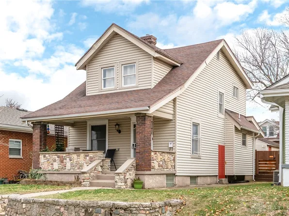 2204 John Glenn Rd, Dayton, OH 45420