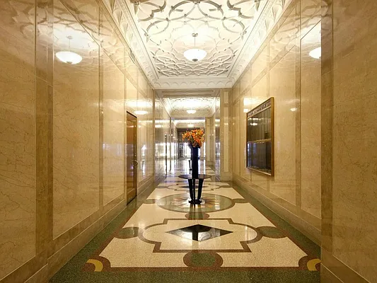 Sold by Sotheby's International Realty | media 7