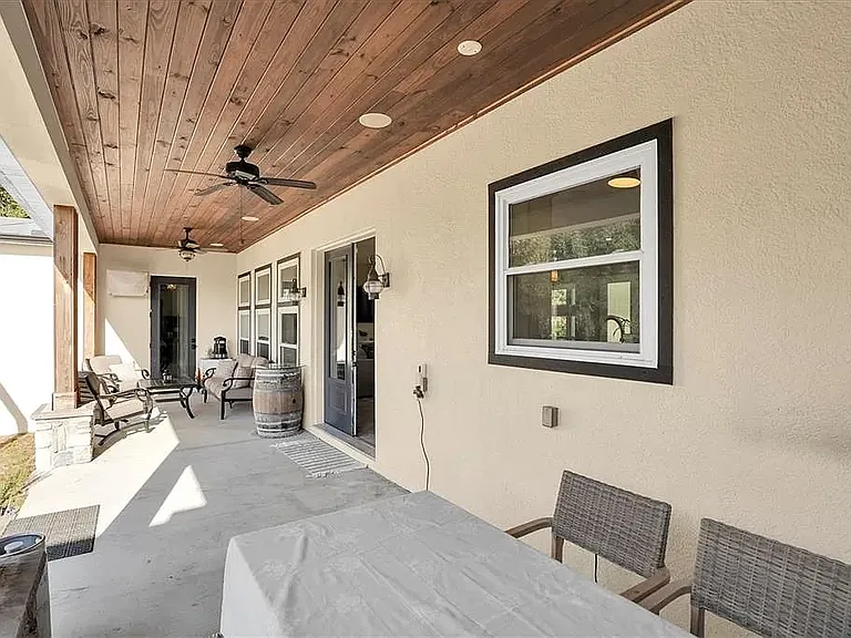 1605 Center Rd — Photo 21