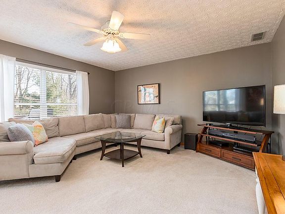 5th image of 1201 Pebble Brook Dr
