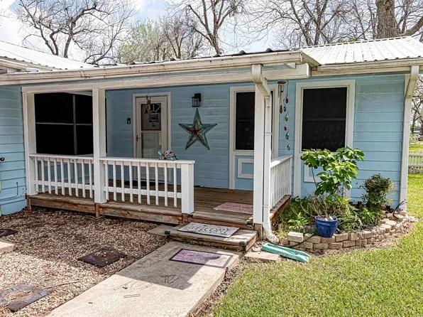 169 Pecan Cv, Livingston, TX 77351