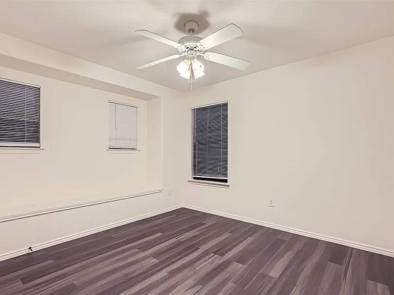 5521 Victory Gallop Dr — Photo 8
