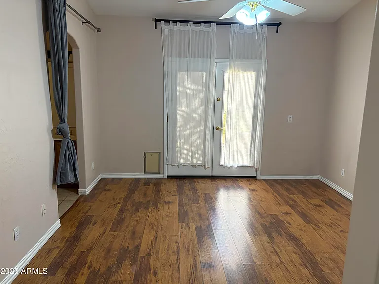 16229 S 12th Pl — Photo 7