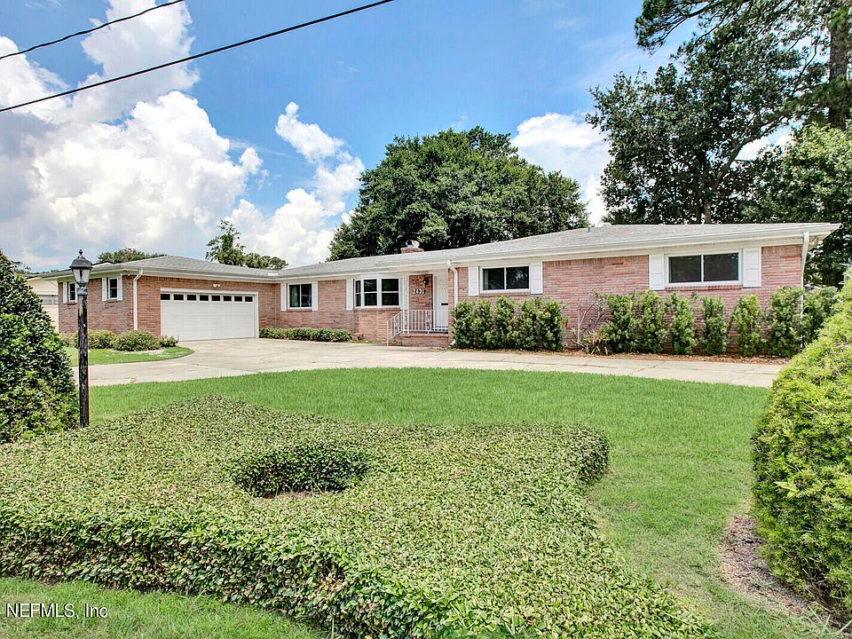 1st image of 2431 LA MESA Drive E