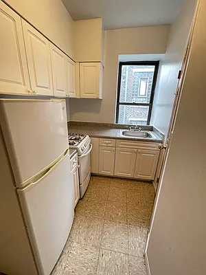 Rented by Best Apartments North Inc | media 19