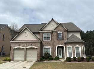 5742 Jamerson Dr, College Park, GA