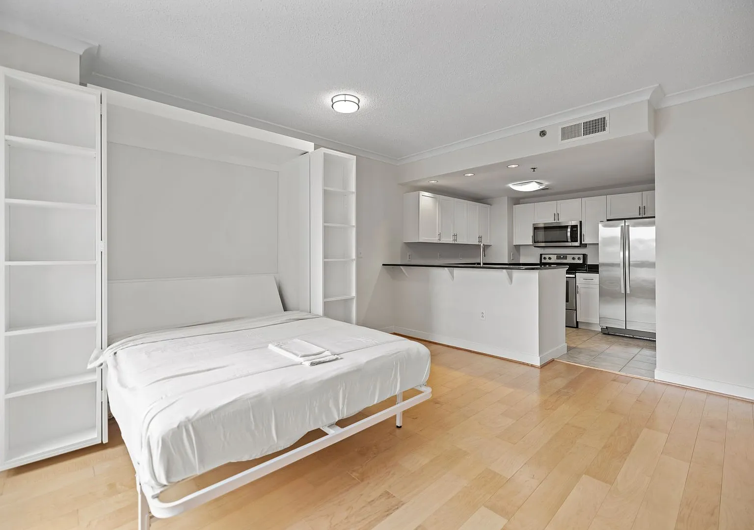Gallery Place Large Studio | 1 Bath | 660 Sf — Photo 1