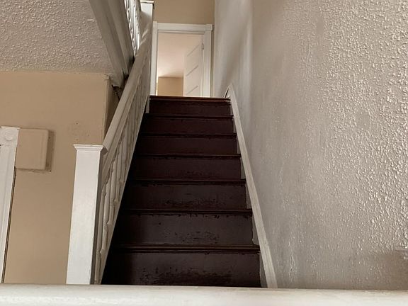3rd image of 6045 Race St #1