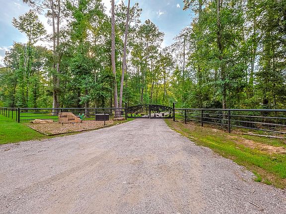 2nd image of 6409 Medley Rd