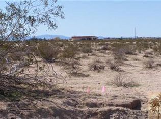 Desert Flower Rd, Desert heights, CA 92277