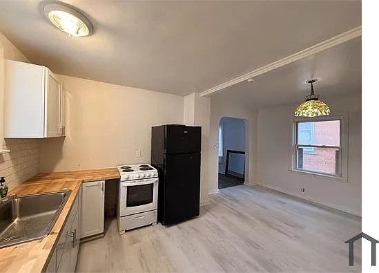 8119 Studebaker Ave — Photo 1