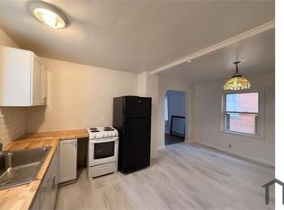 8119 Studebaker Ave, Warren, MI 48089