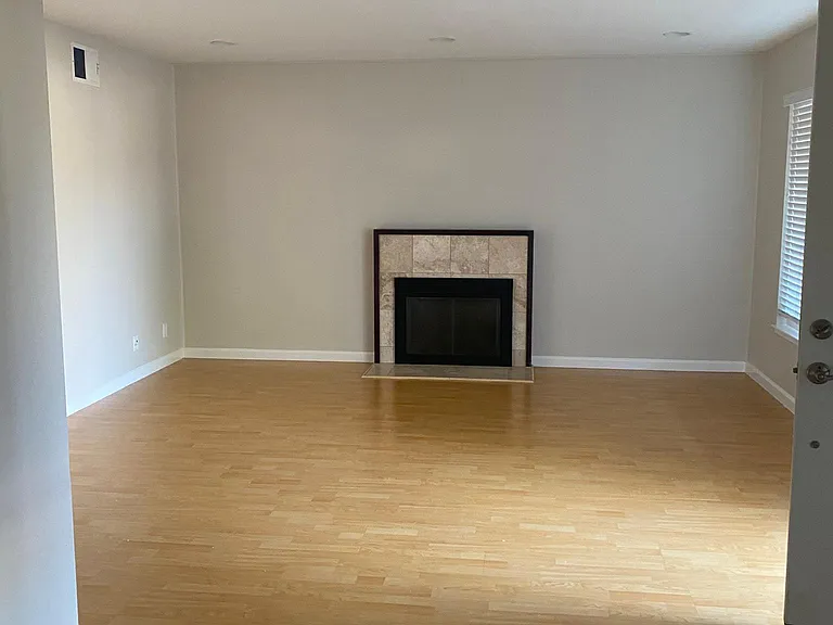 426 Ositos Ave — Photo 3