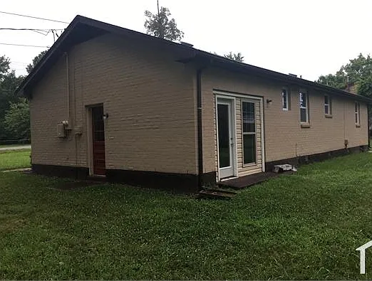 4 bed, 1625 sqft, $1,800 — Photo 2