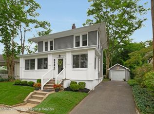 30 Brown Pl, Red Bank, NJ 07701
