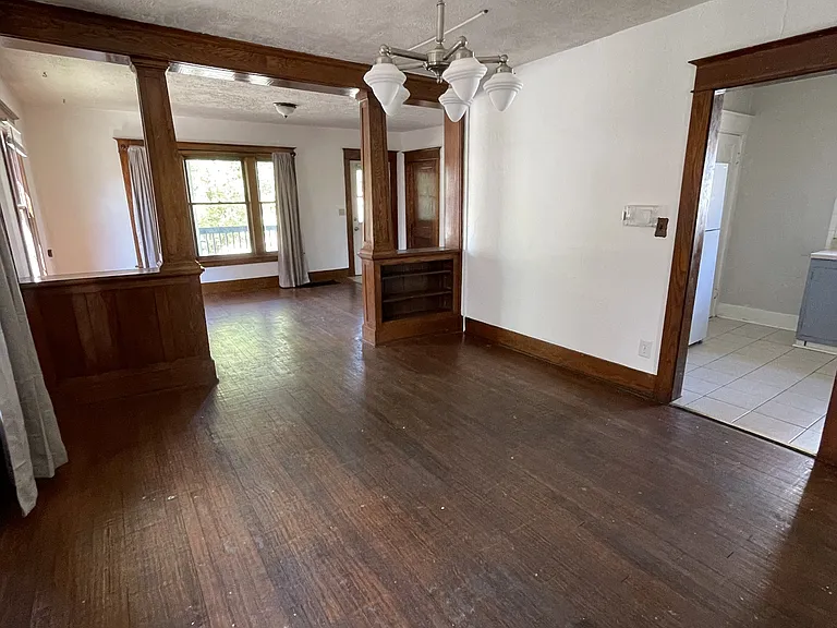832 N Larch St #3 — Photo 4