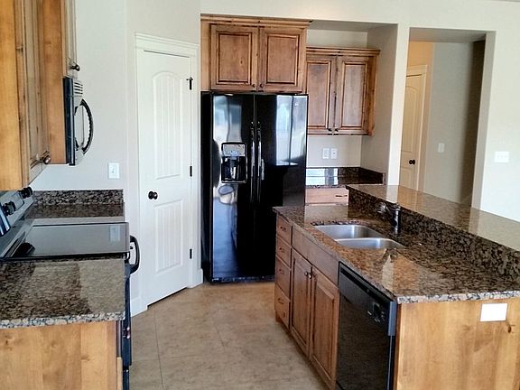 4th image of 1239 N Silver Crest Dr