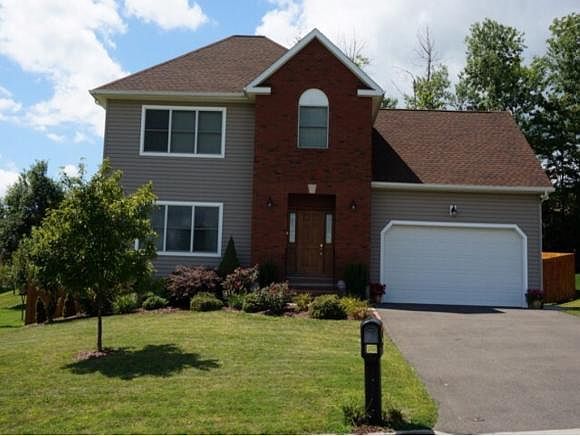 1st image of 925 Anne Ln