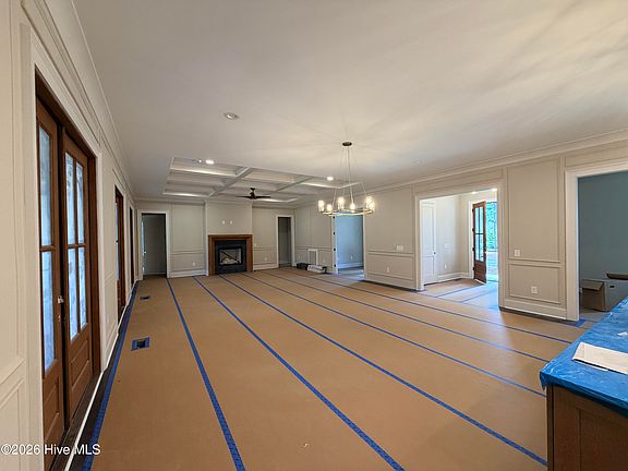 3rd image of 60 Devon Drive